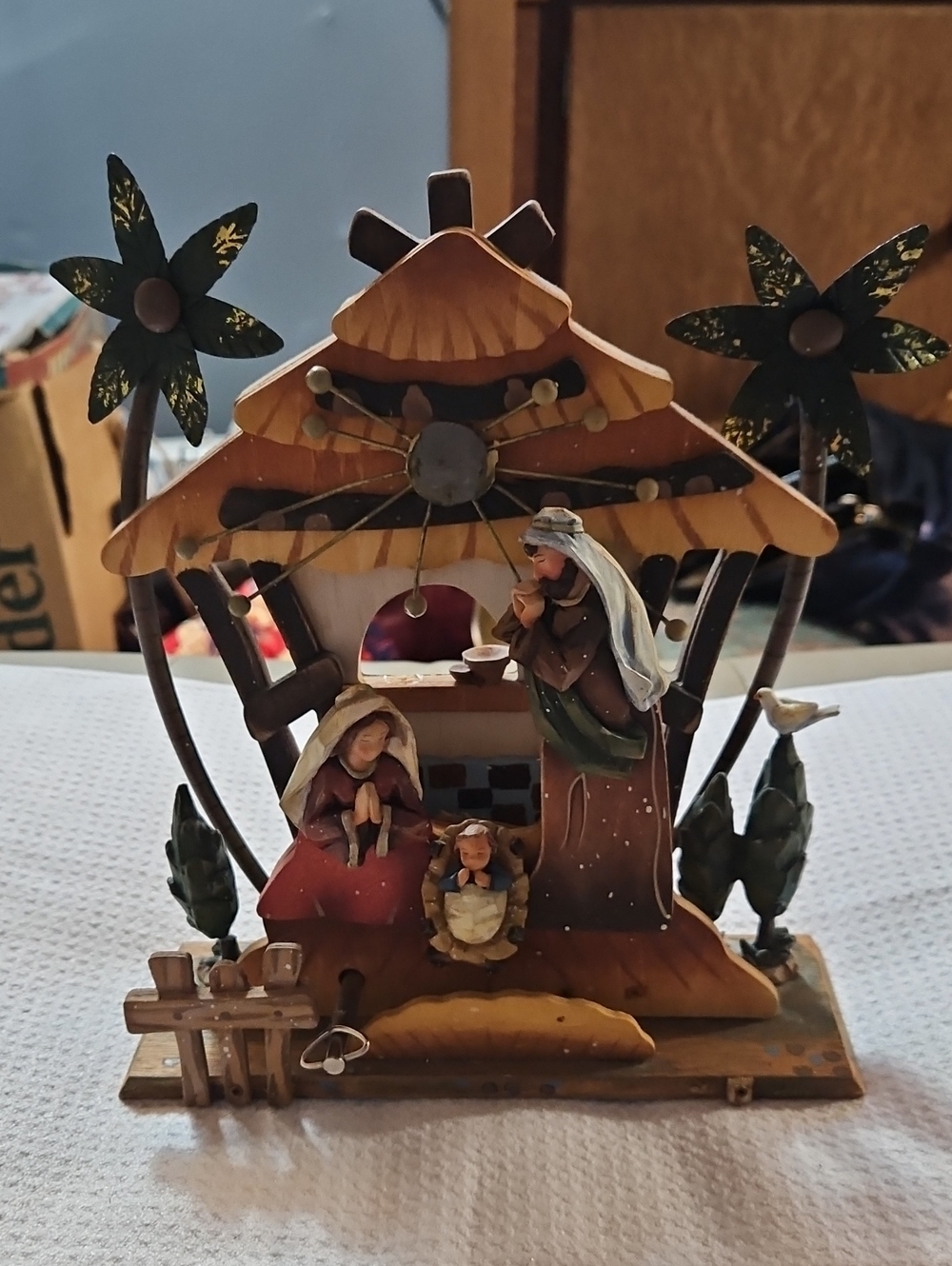 Animated Musical CHRISTMAS Nativity Scene Wood Metal Rustic- Works